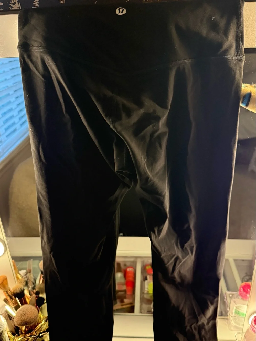 Lululemon align Black High-Rise Leggings size 4 in good condition, retail $98